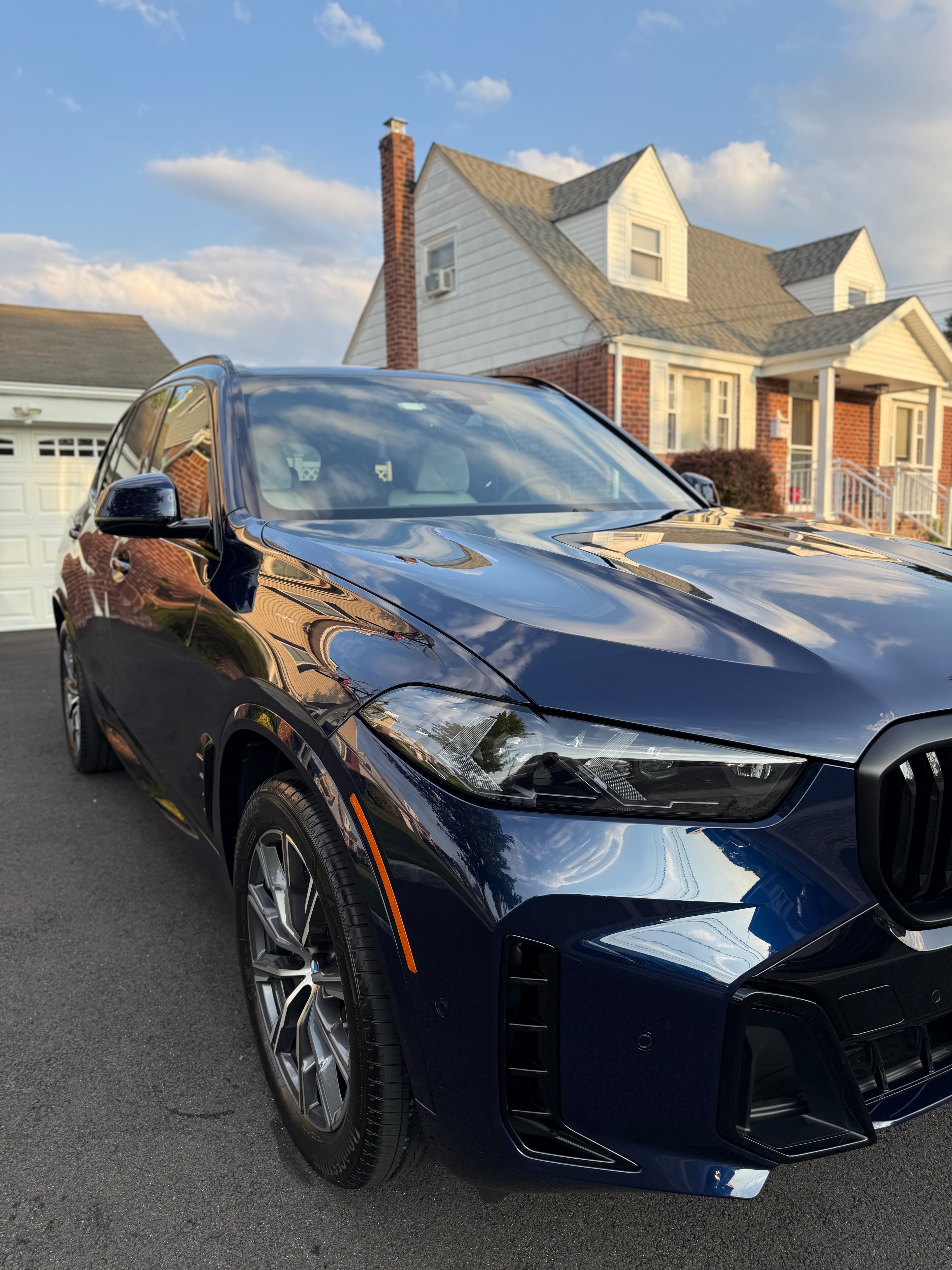 Dark blue BMW X5 with mirror-finish corrected paint